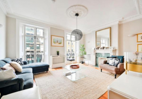 Classic Knightsbridge Townhouse
